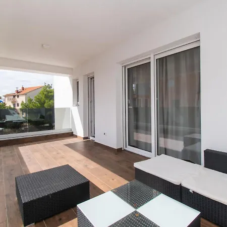 Feriehus Nika By Interhome *