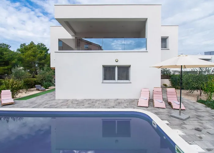 بيت للعطل Nika By Interhome